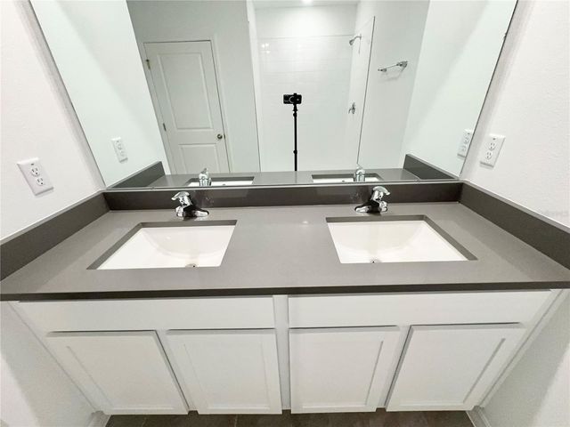 35629 KINSEY POINT, Zephyrhills, FL 33541