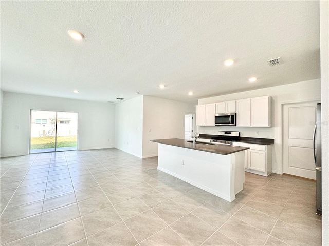 35629 KINSEY POINT, Zephyrhills, FL 33541