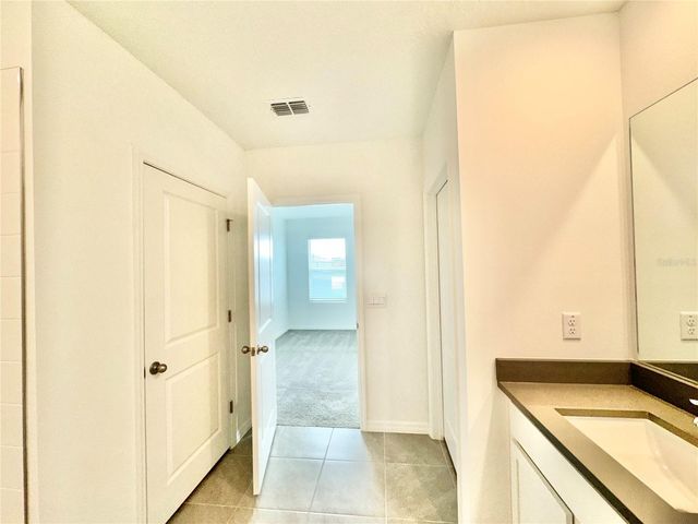 35629 KINSEY POINT, Zephyrhills, FL 33541