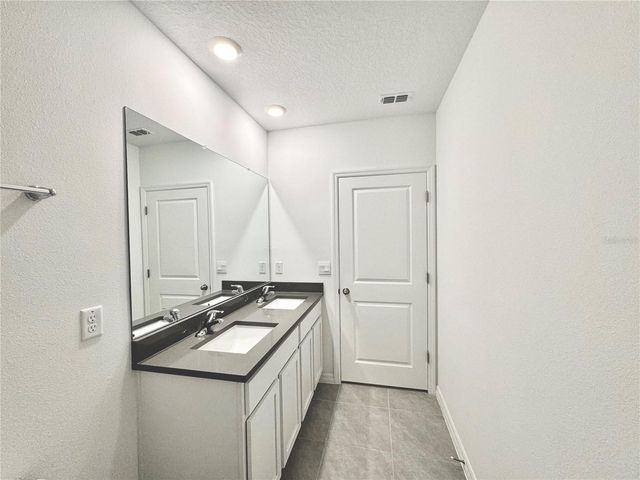 35629 KINSEY POINT, Zephyrhills, FL 33541