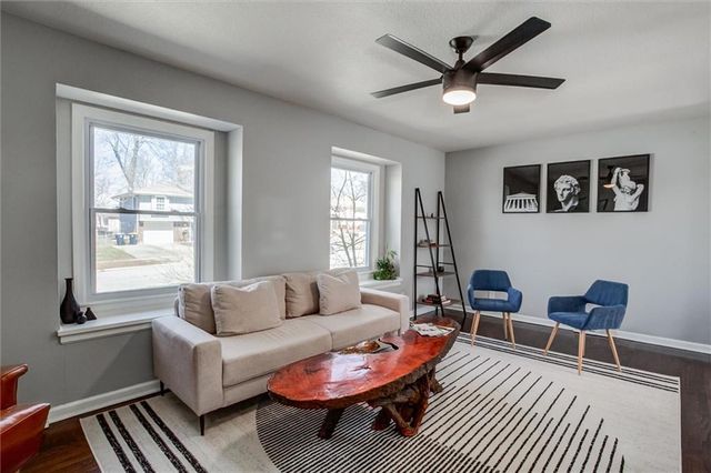 7917 E 117th Street, Kansas City, MO 64134