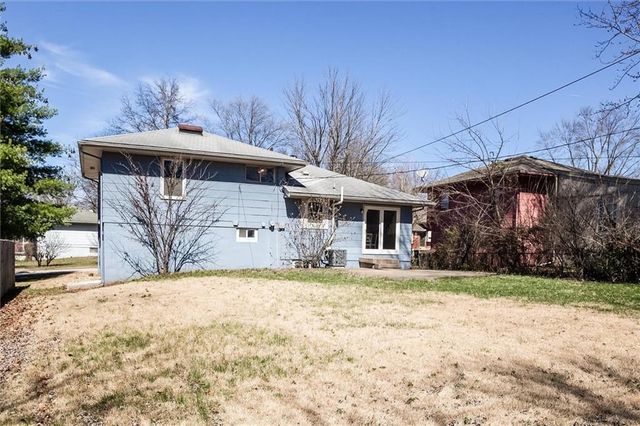 7917 E 117th Street, Kansas City, MO 64134