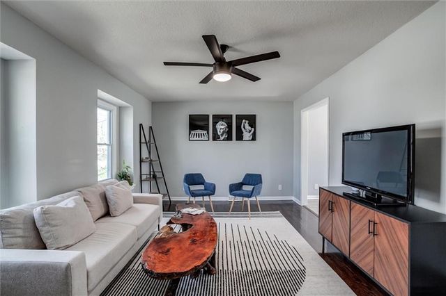 7917 E 117th Street, Kansas City, MO 64134