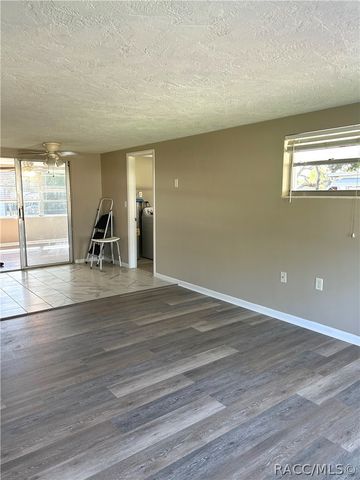 6 Donna Street, Beverly Hills, FL 34465