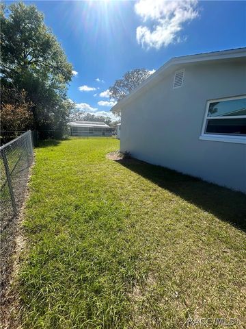 6 Donna Street, Beverly Hills, FL 34465