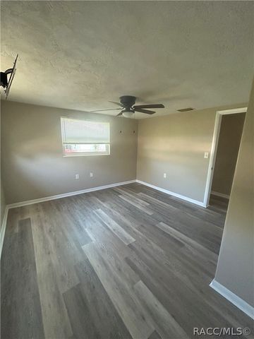 6 Donna Street, Beverly Hills, FL 34465