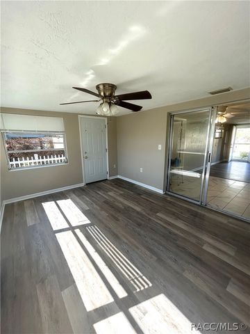 6 Donna Street, Beverly Hills, FL 34465