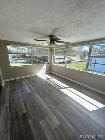 6 Donna Street, Beverly Hills, FL 34465