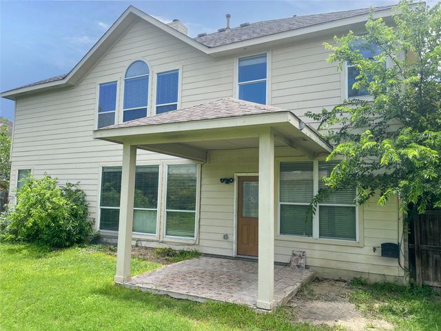 140 Pecanwood S, Kyle, TX 78640