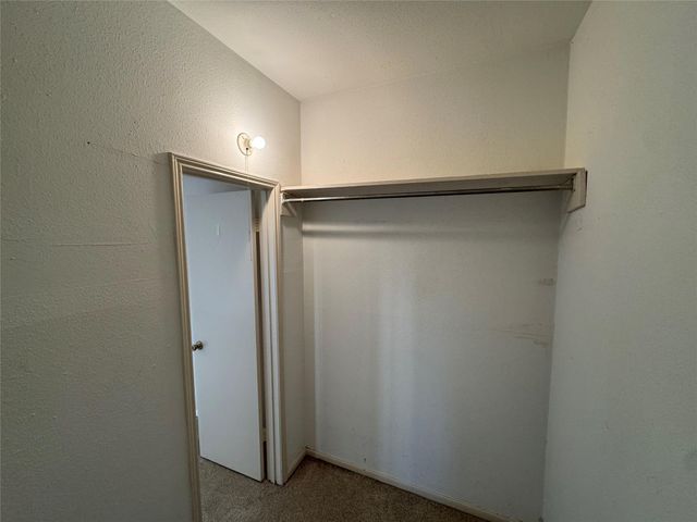 2100 Tanglewilde 344, Houston, TX 77063