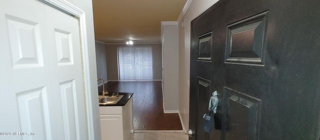 8539 GATE Parkway W 9129, Jacksonville, FL 32216