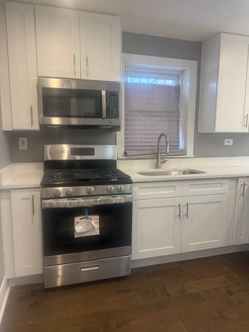 9144 S Dobson Avenue, Chicago, IL 60619