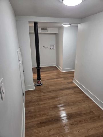 9144 S Dobson Avenue, Chicago, IL 60619