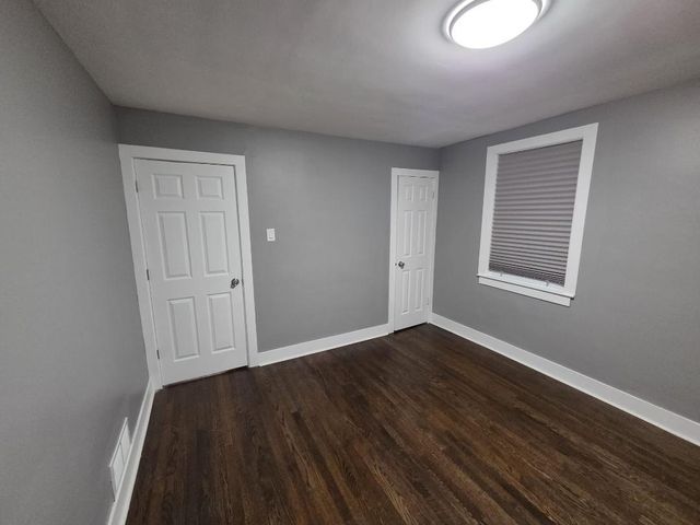 9144 S Dobson Avenue, Chicago, IL 60619