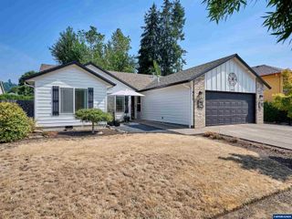 411 Ike Mooney Rd NE, Silverton, OR 97381