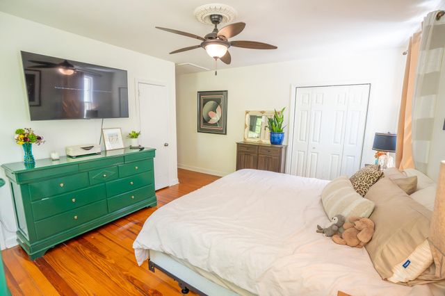 1235 Ashley Hall Road, Charleston, SC 29407