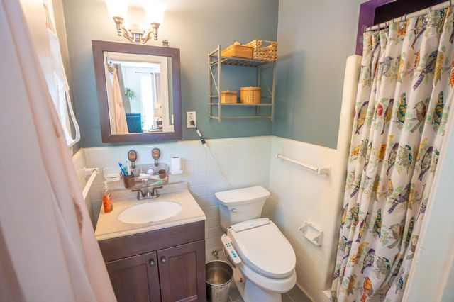 1235 Ashley Hall Road, Charleston, SC 29407