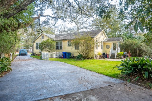 1235 Ashley Hall Road, Charleston, SC 29407