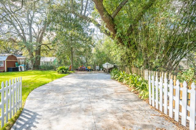 1235 Ashley Hall Road, Charleston, SC 29407
