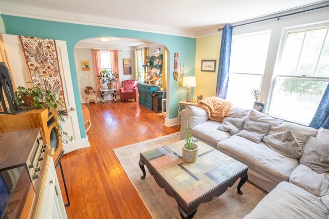 1235 Ashley Hall Road, Charleston, SC 29407