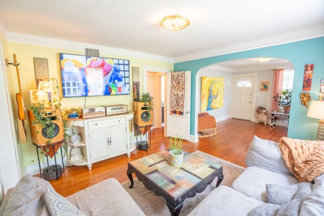 1235 Ashley Hall Road, Charleston, SC 29407