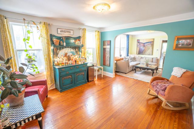 1235 Ashley Hall Road, Charleston, SC 29407