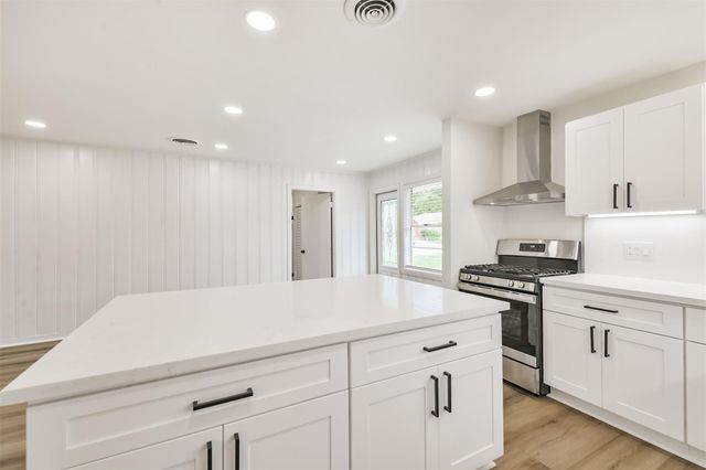 4422 Libbey Lane, Houston, TX 77092