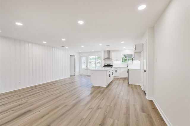 4422 Libbey Lane, Houston, TX 77092