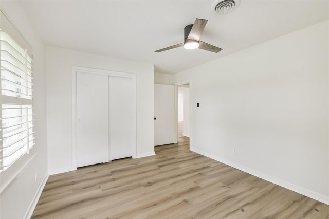 4422 Libbey Lane, Houston, TX 77092