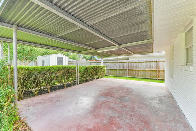4422 Libbey Lane, Houston, TX 77092