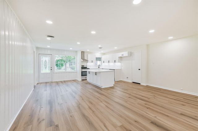 4422 Libbey Lane, Houston, TX 77092
