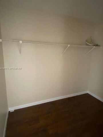 8560 SW 212th St 305, Cutler Bay, FL 33189