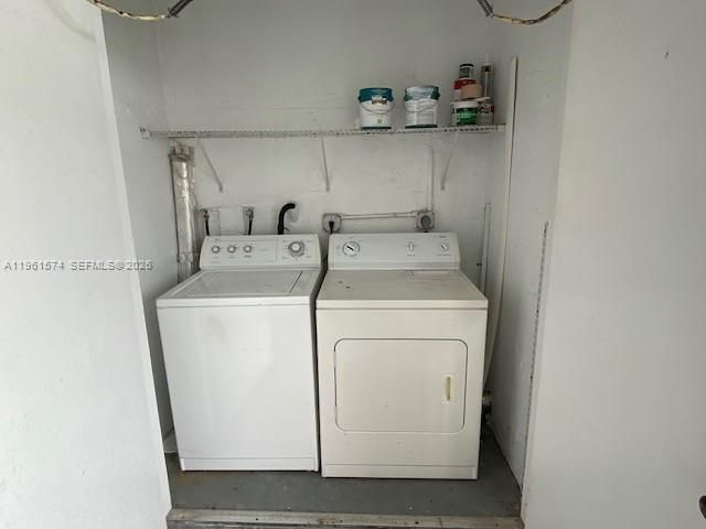 8560 SW 212th St 305, Cutler Bay, FL 33189