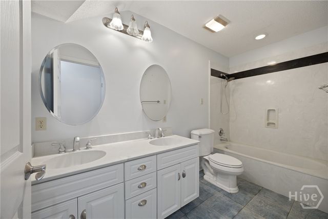 1 Shipyard Lane, Savannah, GA 31406