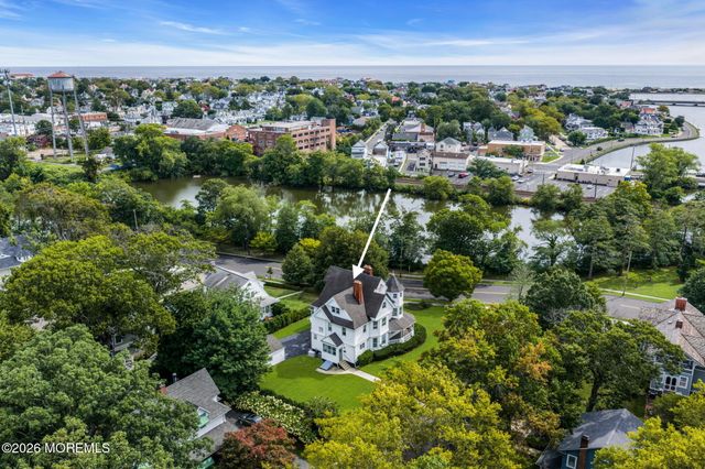 26 Bridlemere Avenue, Interlaken, NJ 07712