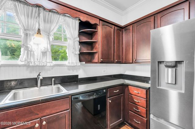 26 Bridlemere Avenue, Interlaken, NJ 07712