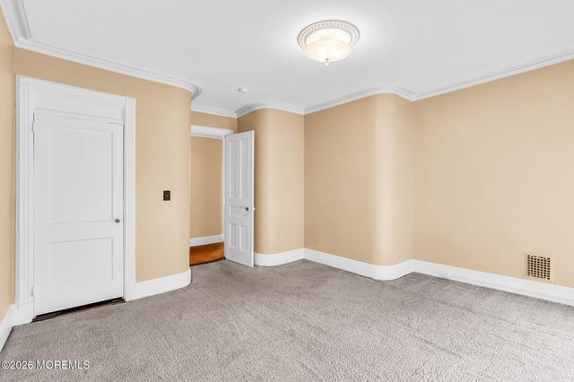 26 Bridlemere Avenue, Interlaken, NJ 07712