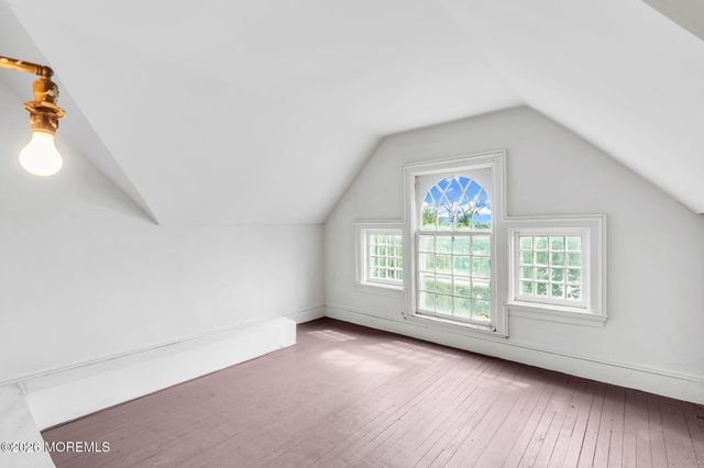 26 Bridlemere Avenue, Interlaken, NJ 07712