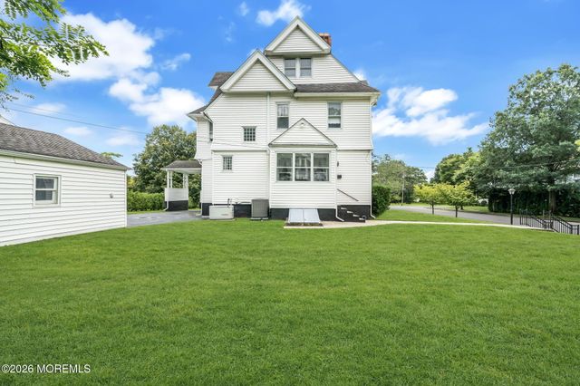26 Bridlemere Avenue, Interlaken, NJ 07712