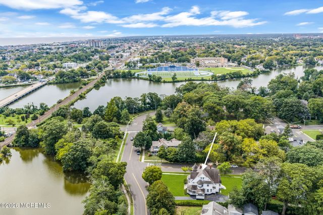 26 Bridlemere Avenue, Interlaken, NJ 07712