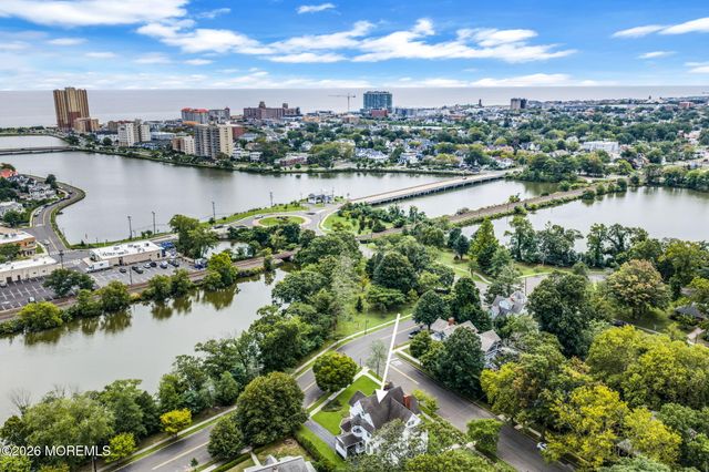 26 Bridlemere Avenue, Interlaken, NJ 07712