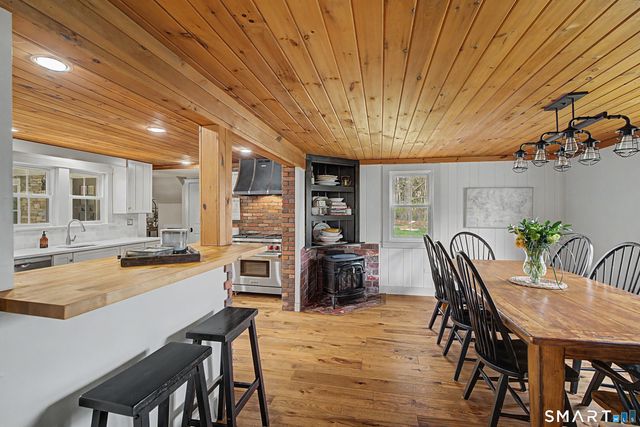 602 Durham Road, Madison, CT 06443