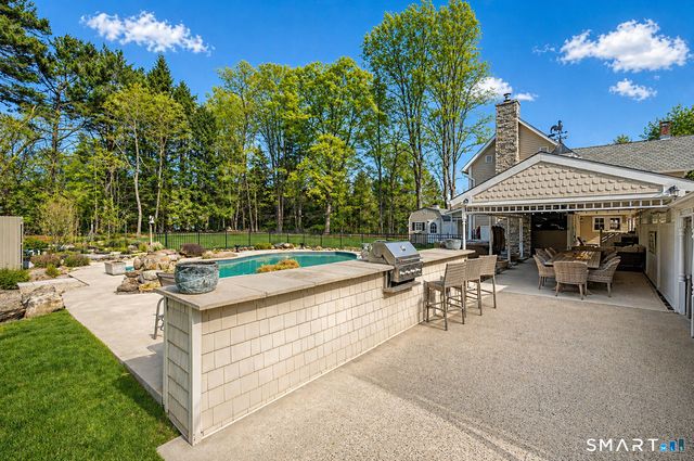 602 Durham Road, Madison, CT 06443