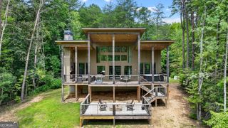 59 Overlook Drive, Blue Ridge, GA 30513
