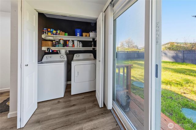 6505 Stewart Avenue E, Puyallup, WA 98371