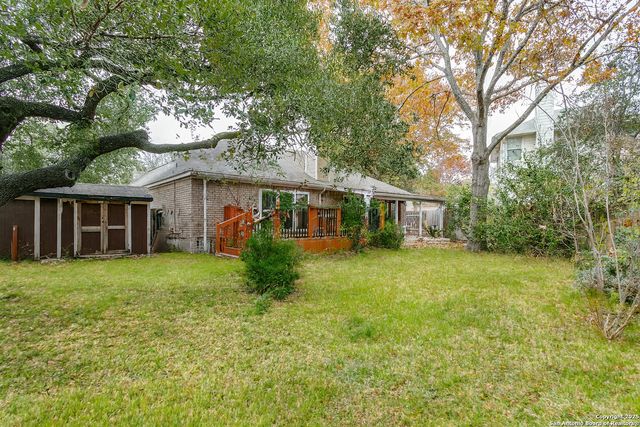 3011 Fall Crest Dr., San Antonio, TX 78247