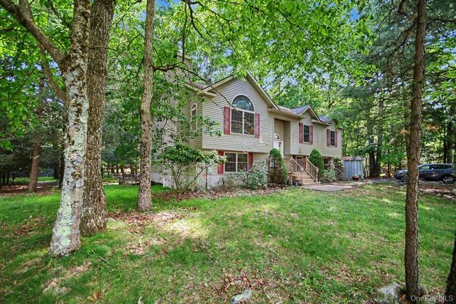 160 Lake Shore Drive E, Rock Hill, NY 12775