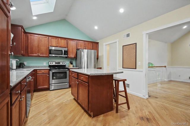 160 Lake Shore Drive E, Rock Hill, NY 12775