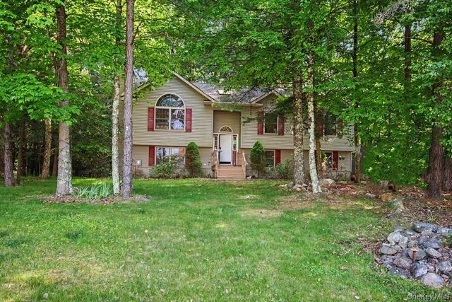 160 Lake Shore Drive E, Rock Hill, NY 12775
