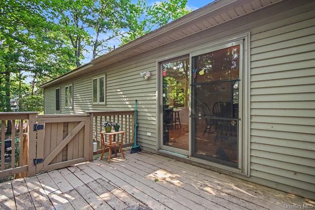 160 Lake Shore Drive E, Rock Hill, NY 12775
